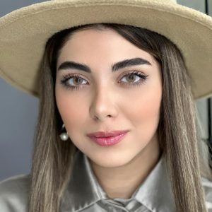 لنز پارودیا برند یونیک