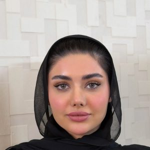 لنز جمستون مدل کارامل کیس Caramel kiss طوسی با رگه های عسلی