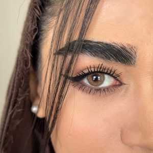 لنز لیلی براون برند رز